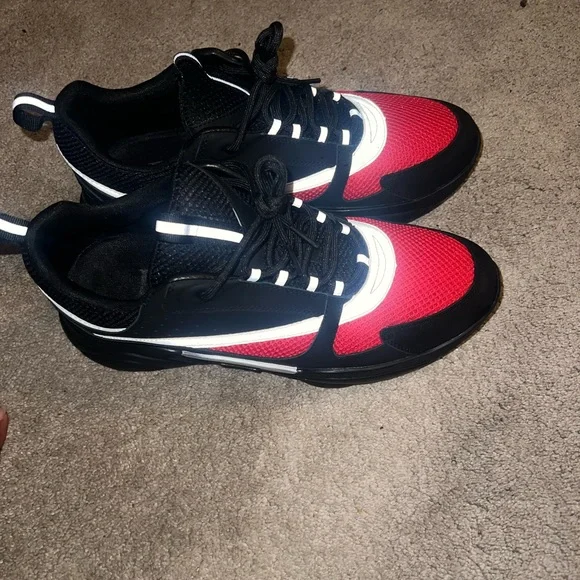 Dior | Shoes | Dior B22 Size 2 Authentic Barely Worn Brand  display picture 3